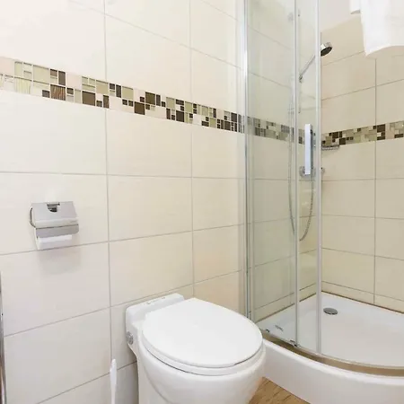 Studio In Bük/nordtransdanubien 38343 Apartamento